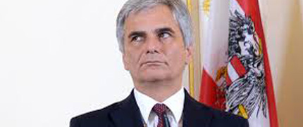 szervuszausztria_faymann.jpg